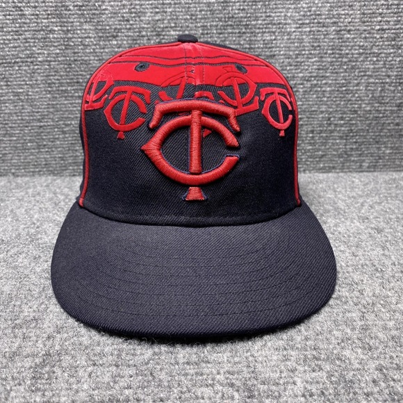 Minnesota Twins Hat Cap Fitted Mens 7 1/8 Navy Red MLB Baseball New Era - Picture 1 of 9